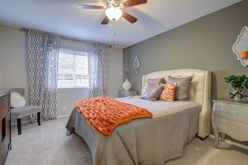 King size master bedrooms